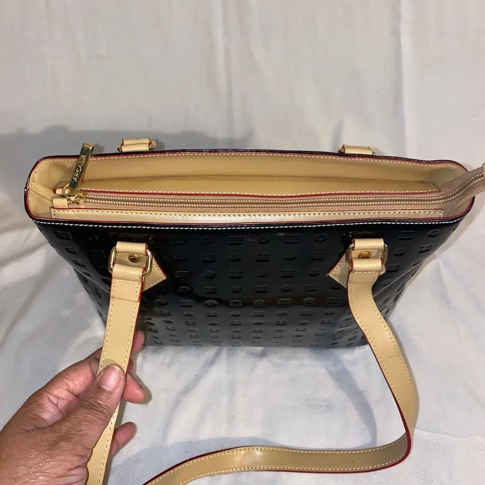 Arcadia patent leather